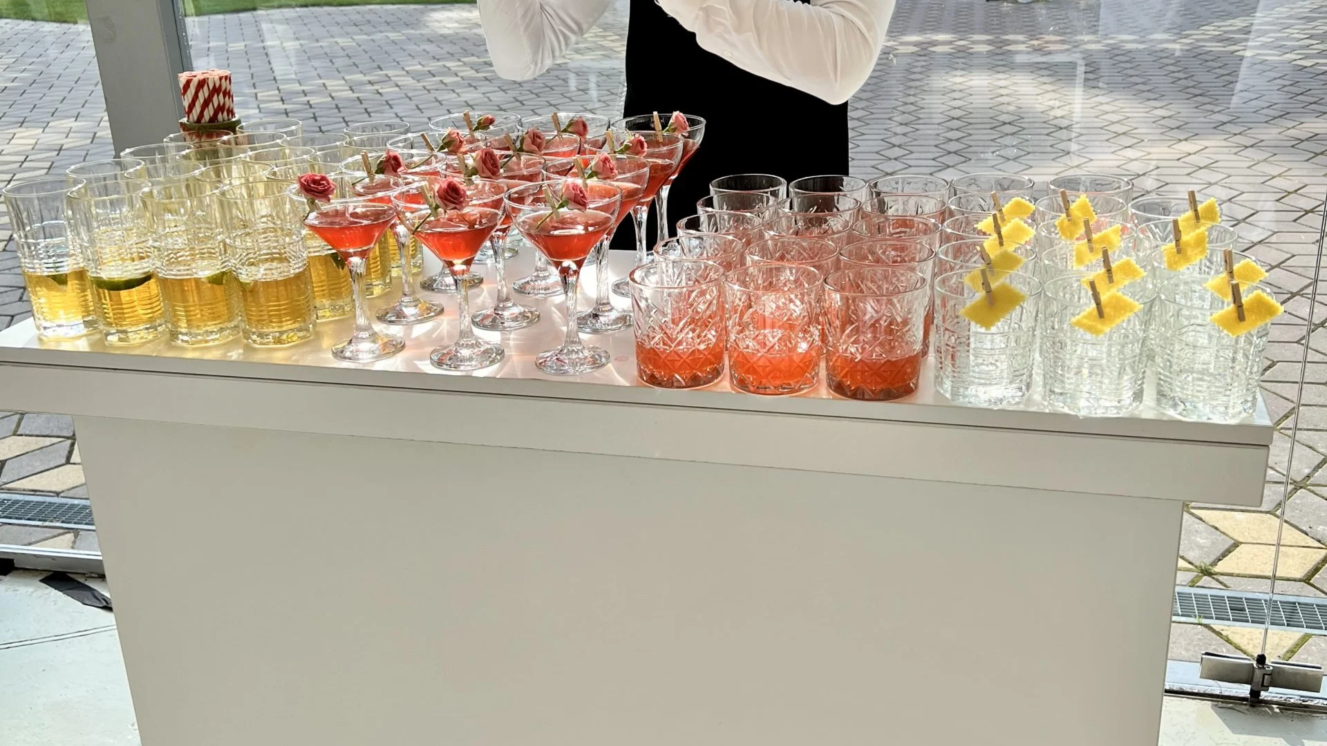 Sky Bar Show Выездной коктейль бар на вашем мероприятии